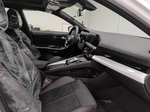 Hyundai Lafesta I Рестайлинг с пробегом 2025 года, цена 3 170 000 рублей, 451 км, седан, Автокод Объявления