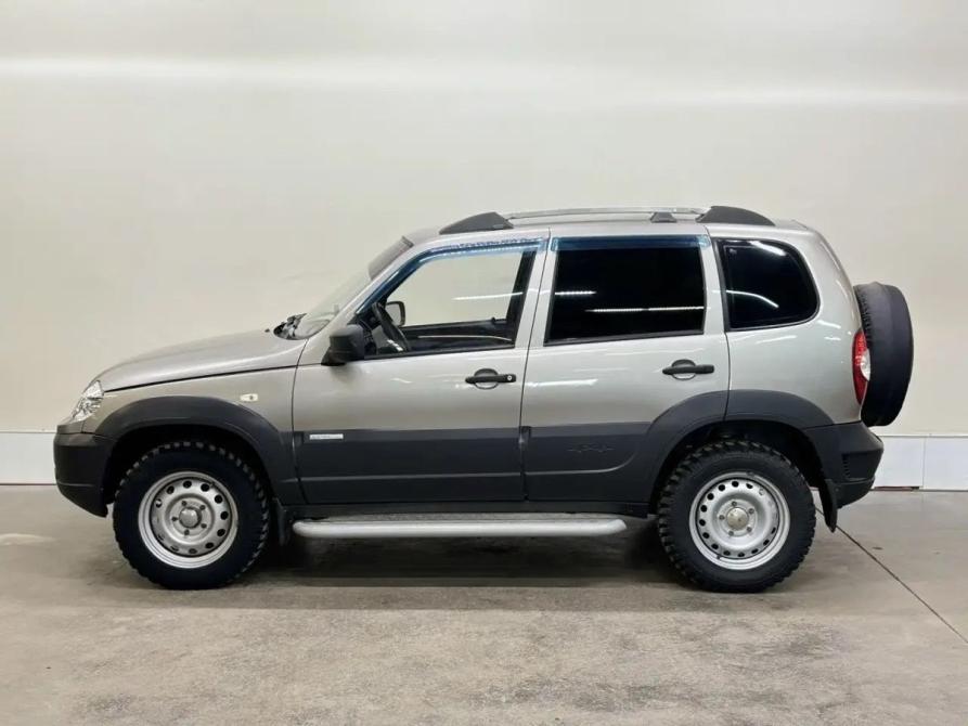Chevrolet Niva I Рестайлинг Саратов  - изображение 6