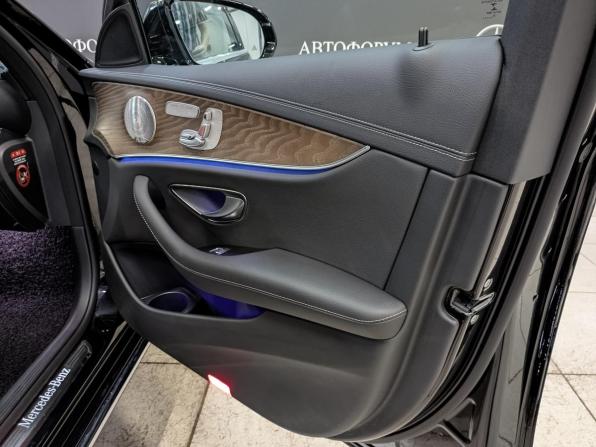 Mercedes-Benz E-Класс V (W213 S213 C238) Рестайлинг с пробегом 2020 года, цена 5 180 000 рублей, 22657 км, седан, Автокод Объявления