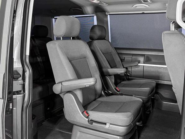 Volkswagen Multivan T5 Рестайлинг с пробегом 2013 года, цена 1 893 200 рублей, 245822 км, минивэн, Автокод Объявления