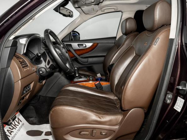 Infiniti FX II (S51) Рестайлинг с пробегом 2011 года, цена 2 250 000 рублей, 209842 км, внедорожник, Автокод Объявления