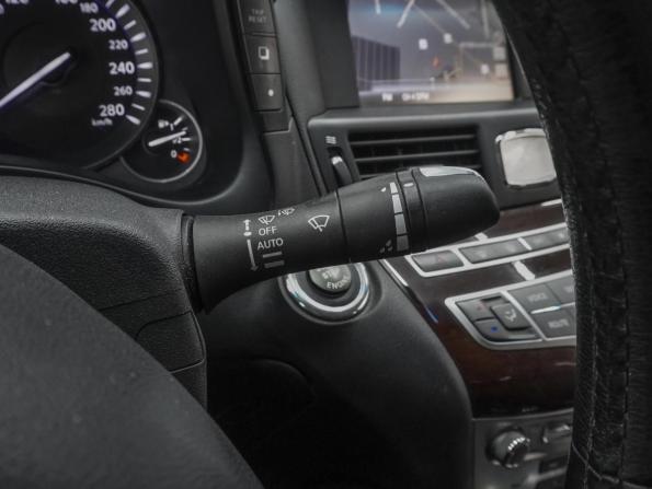 Infiniti Q70 I Рестайлинг с пробегом 2016 года, цена 2 189 000 рублей, 154861 км, седан, Автокод Объявления