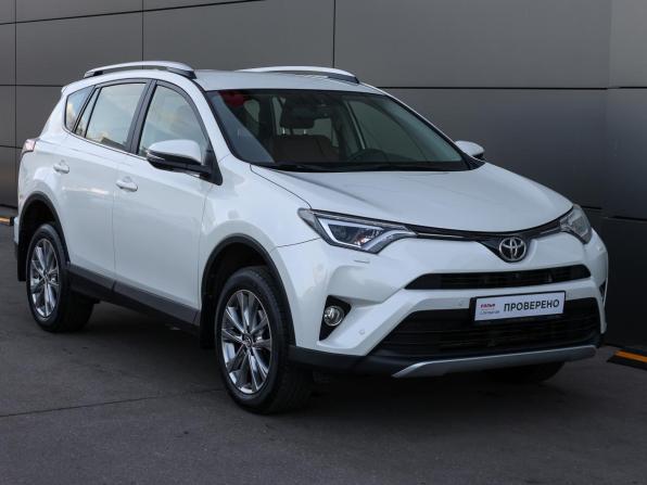 Toyota RAV4 IV (XA40) Рестайлинг с пробегом 2015 года, цена 2 698 000 рублей, 51837 км, внедорожник, Автокод Объявления