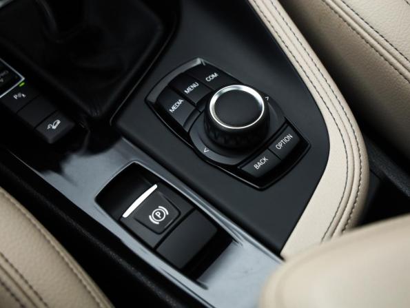 BMW X1 II (F48) Рестайлинг с пробегом 2021 года, цена 3 199 000 рублей, 96609 км, внедорожник, Автокод Объявления