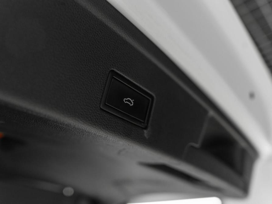 Volkswagen Touareg III Москва  - изображение 26