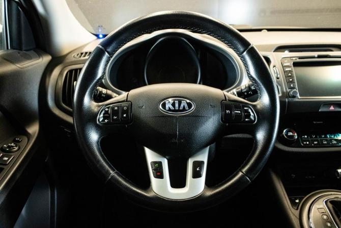 Kia Sportage III с пробегом 2013 года, цена 1 359 000 рублей, 207354 км, внедорожник, Автокод Объявления