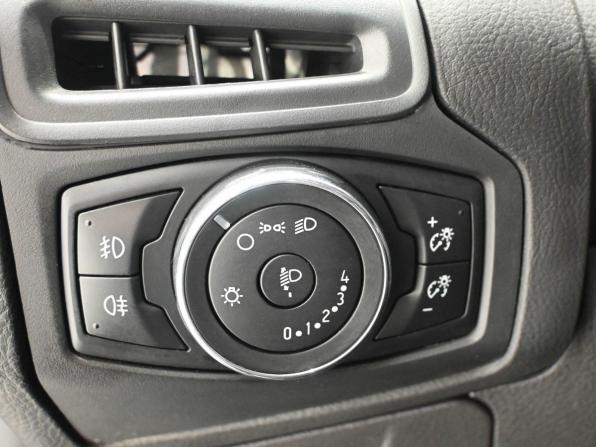 Ford Focus III с пробегом 2013 года, цена 829 900 рублей, 175823 км, хэтчбек, Автокод Объявления