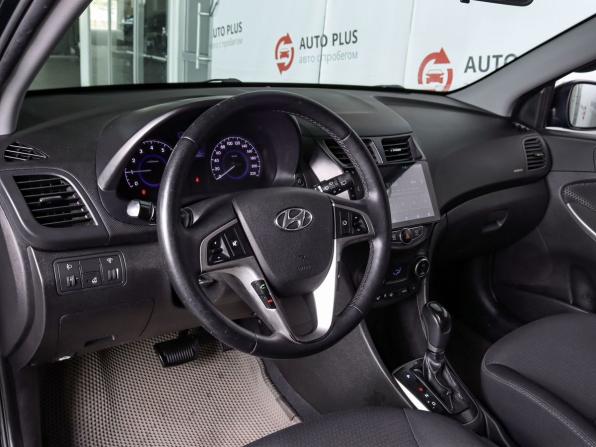 Hyundai Solaris I Рестайлинг с пробегом 2015 года, цена 965 000 рублей, 139008 км, хэтчбек, Автокод Объявления