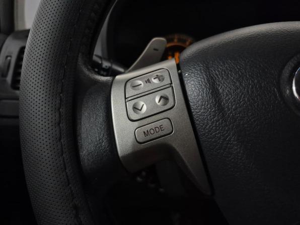Toyota Auris I с пробегом 2009 года, цена 600 000 рублей, 237715 км, хэтчбек, Автокод Объявления