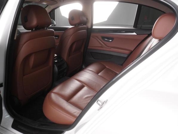 BMW 5 серии VI (F10/F11/F07) Рестайлинг с пробегом 2015 года, цена 2 299 000 рублей, 179080 км, седан, Автокод Объявления