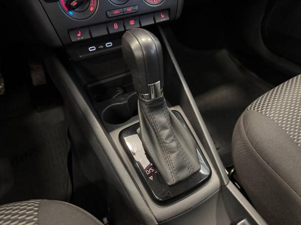Volkswagen Polo VI с пробегом 2021 года, цена 1 420 000 рублей, 82873 км, лифтбек, Автокод Объявления