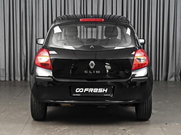 Renault Clio III с пробегом 2006 года, цена 649 000 рублей, 242554 км, хэтчбек, Автокод Объявления