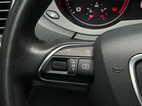 Audi Q3 I (8U) с пробегом 2012 года, цена 1 799 000 рублей, 145999 км, внедорожник, Автокод Объявления