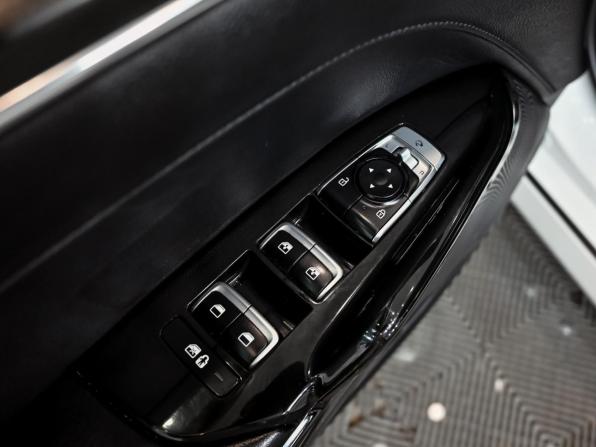 Kia K5 III с пробегом 2021 года, цена 2 420 000 рублей, 143416 км, седан, Автокод Объявления