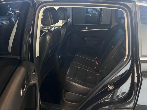 Volkswagen Tiguan I Рестайлинг с пробегом 2012 года, цена 1 450 000 рублей, 185686 км, внедорожник, Автокод Объявления