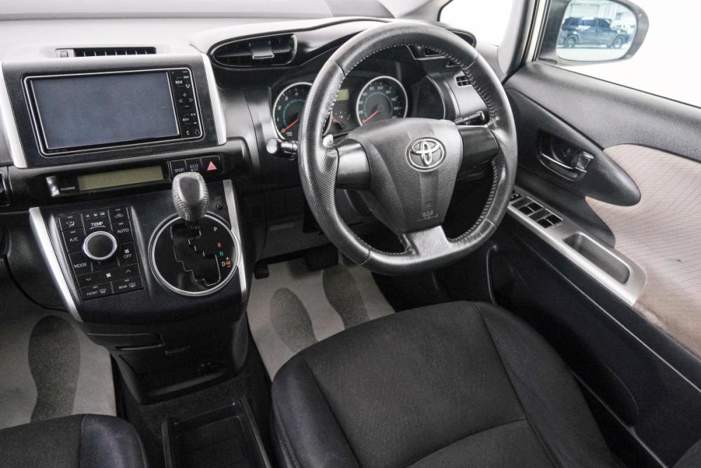Toyota Wish II Красноярск  - изображение 8