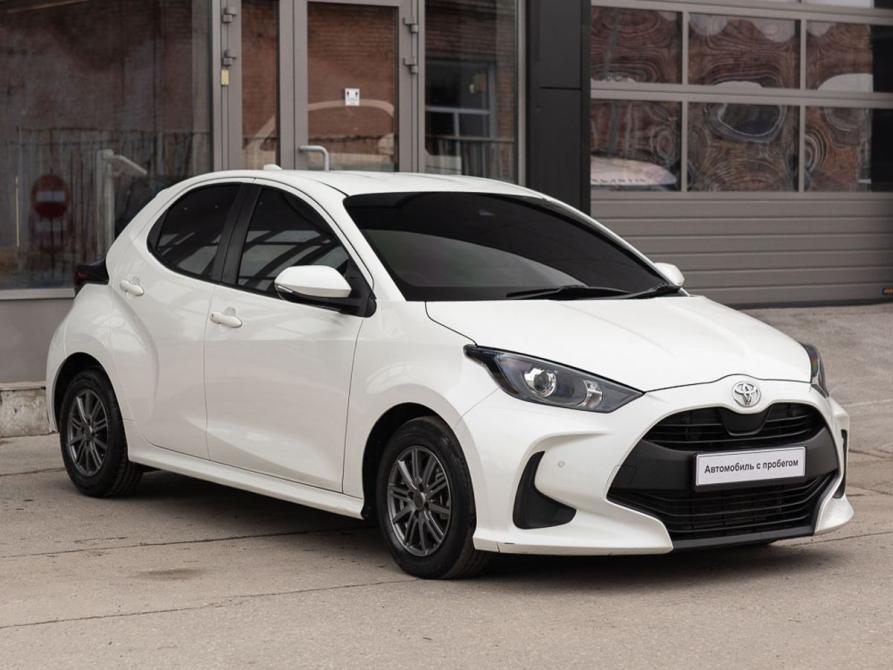 Toyota Yaris IV Новосибирск  - изображение 3