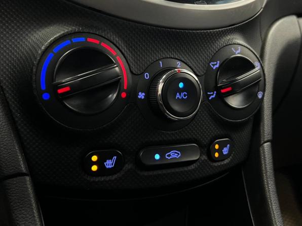 Hyundai Solaris I с пробегом 2012 года, цена 500 000 рублей, 184928 км, седан, Автокод Объявления