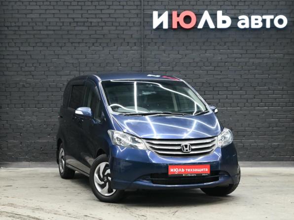 Honda Freed I Рестайлинг с пробегом 2011 года, цена 1 040 000 рублей, 153558 км, компактвэн, Автокод Объявления