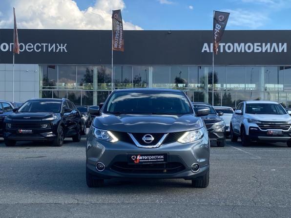 Nissan Qashqai II с пробегом 2018 года, цена 1 799 000 рублей, 61800 км, внедорожник, Автокод Объявления