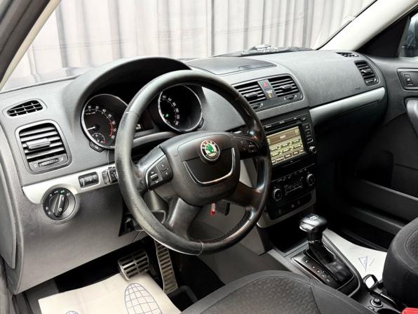 Skoda Yeti I с пробегом 2010 года, цена 899 000 рублей, 257799 км, внедорожник, Автокод Объявления