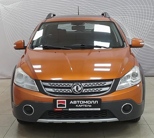 Dongfeng H30 Cross с пробегом 2015 года, цена 675 000 рублей, 120000 км, хэтчбек, Автокод Объявления