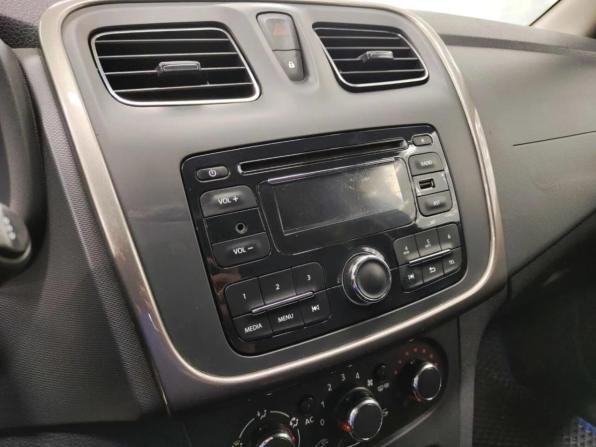 Renault Sandero II с пробегом 2014 года, цена 655 150 рублей, 157780 км, хэтчбек, Автокод Объявления