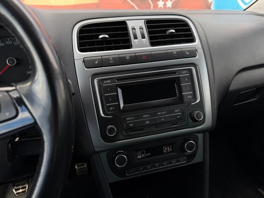 Volkswagen Polo V Рестайлинг Набережные Челны  - изображение 16