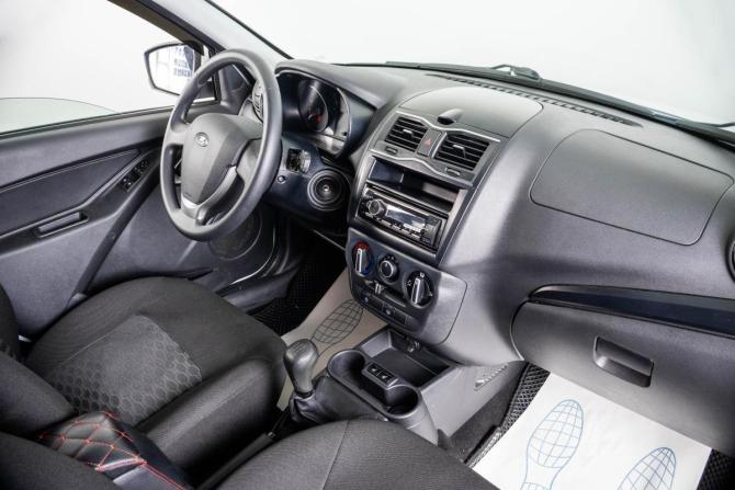 Lada (ВАЗ) Granta I Рестайлинг с пробегом 2022 года, цена 699 000 рублей, 49646 км, седан, Автокод Объявления