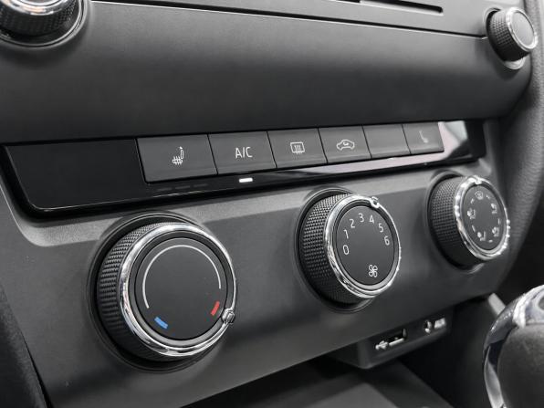 Skoda Octavia III (A7) с пробегом 2013 года, цена 1 349 000 рублей, 174950 км, лифтбек, Автокод Объявления