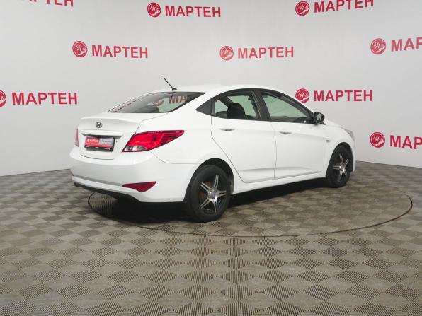 Hyundai Solaris I Рестайлинг с пробегом 2016 года, цена 899 000 рублей, 132796 км, седан, Автокод Объявления