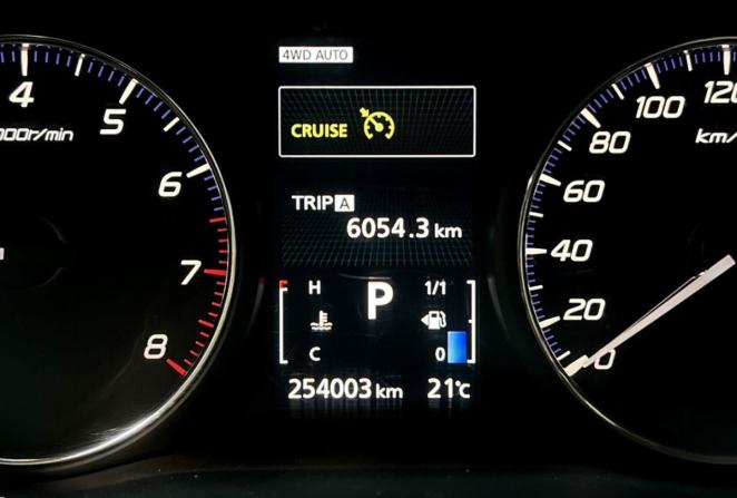 Mitsubishi Outlander III с пробегом 2012 года, цена 975 000 рублей, 253003 км, внедорожник, Автокод Объявления