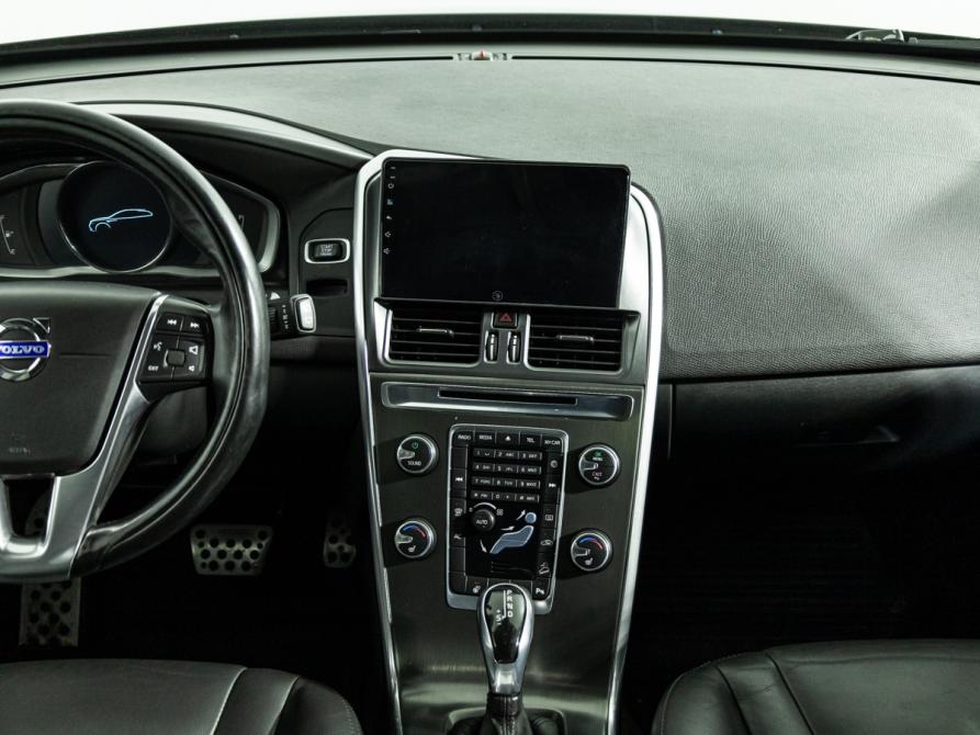 Volvo XC60 I Рестайлинг Санкт-Петербург  - изображение 14