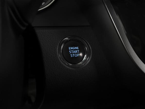 Toyota Camry VIII (XV70) с пробегом 2018 года, цена 3 109 000 рублей, 147240 км, седан, Автокод Объявления