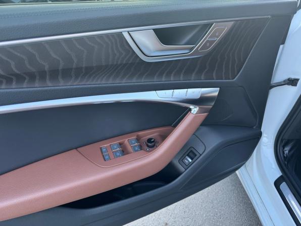 Audi A6 V (C8) с пробегом 2019 года, цена 4 490 000 рублей, 58572 км, седан, Автокод Объявления