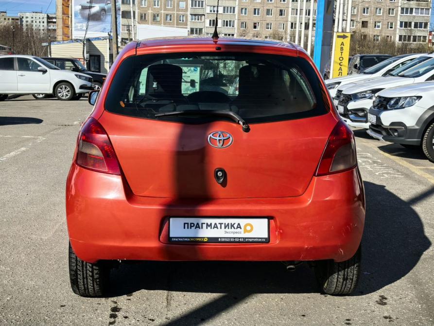 Toyota Yaris II Мурманск  - изображение 6