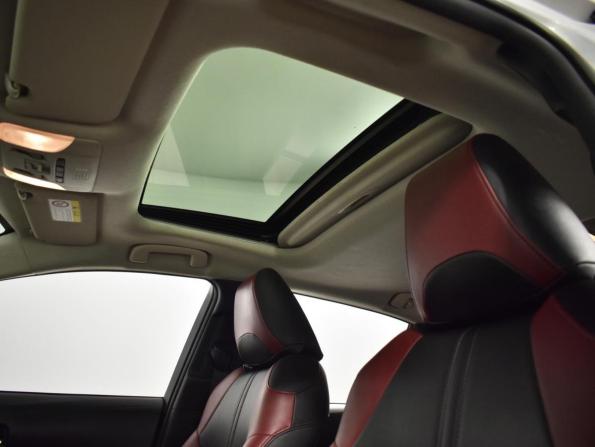 Toyota Corolla XII (E210) с пробегом 2022 года, цена 1 875 000 рублей, 64405 км, седан, Автокод Объявления