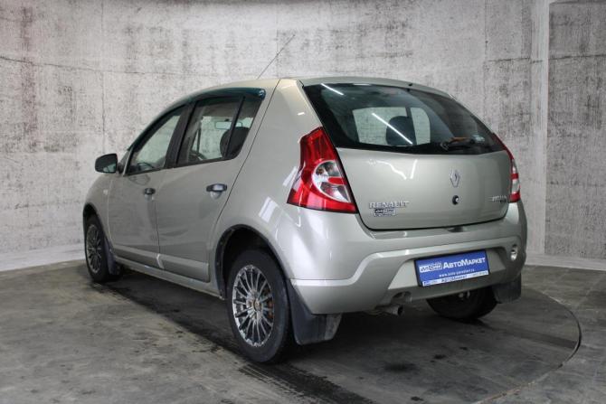 Renault Sandero I с пробегом 2010 года, цена 485 000 рублей, 161234 км, хэтчбек, Автокод Объявления