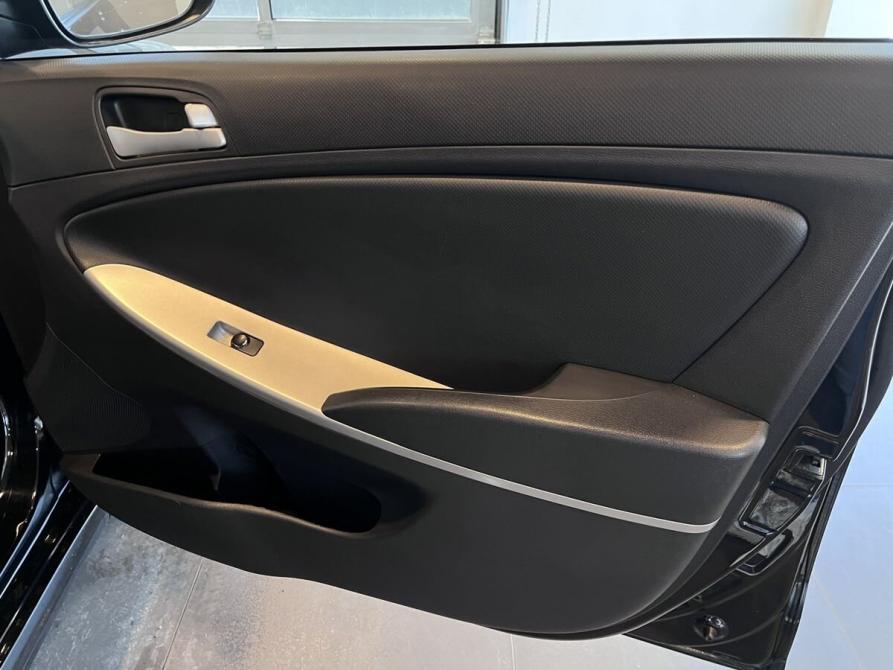 Hyundai Solaris I Чебоксары  - изображение 26