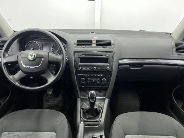 Skoda Octavia II (A5) Рестайлинг с пробегом 2012 года, цена 750 000 рублей, 250706 км, лифтбек, Автокод Объявления