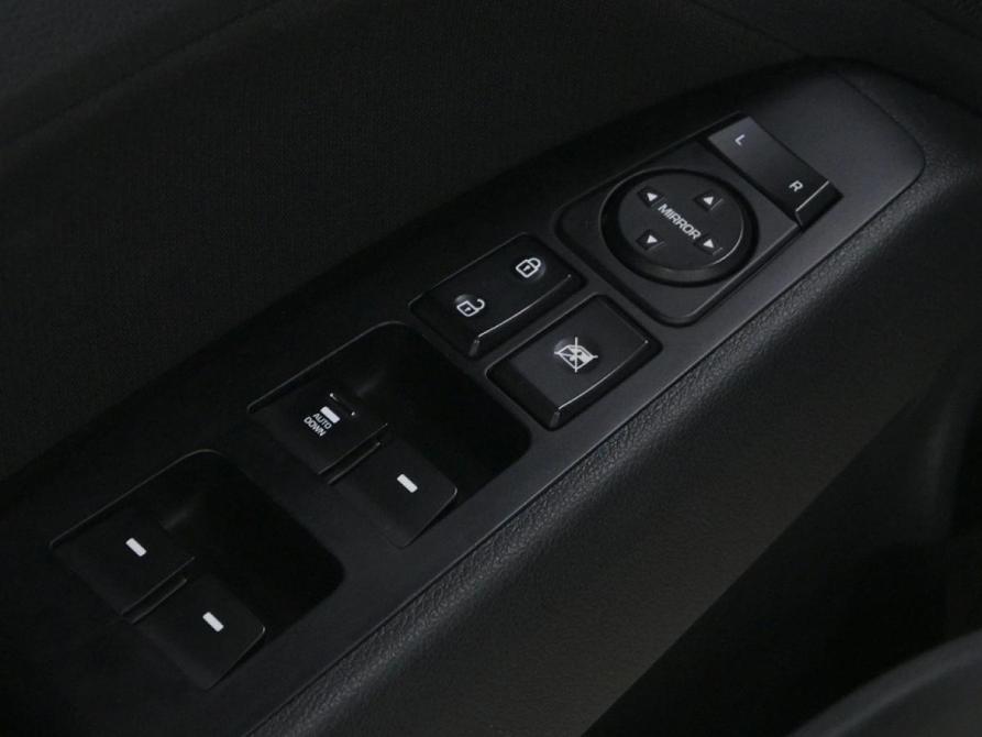 Hyundai Elantra VI (AD) Рестайлинг Москва  - изображение 16