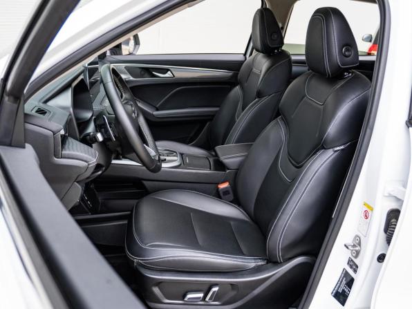 Haval Jolion I Рестайлинг с пробегом 2025 года, цена 2 399 000 рублей, 8298 км, внедорожник, Автокод Объявления