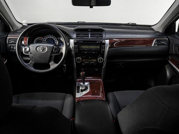 Toyota Camry VII (XV50) с пробегом 2013 года, цена 1 495 000 рублей, 241842 км, седан, Автокод Объявления