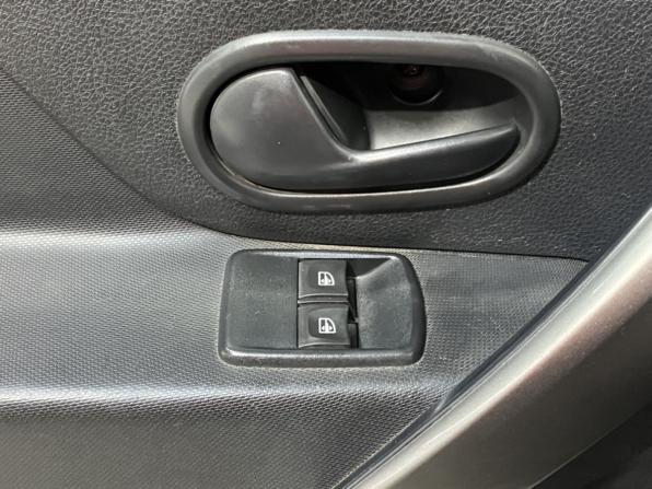 Renault Logan II с пробегом 2015 года, цена 645 000 рублей, 173854 км, седан, Автокод Объявления