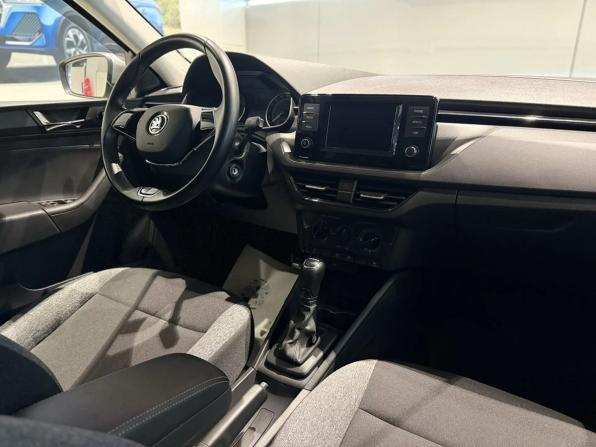 Skoda Rapid II с пробегом 2021 года, цена 1 718 000 рублей, 39100 км, лифтбек, Автокод Объявления