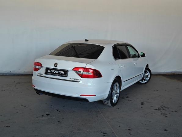 Skoda Superb II Рестайлинг с пробегом 2013 года, цена 1 100 000 рублей, 211140 км, лифтбек, Автокод Объявления