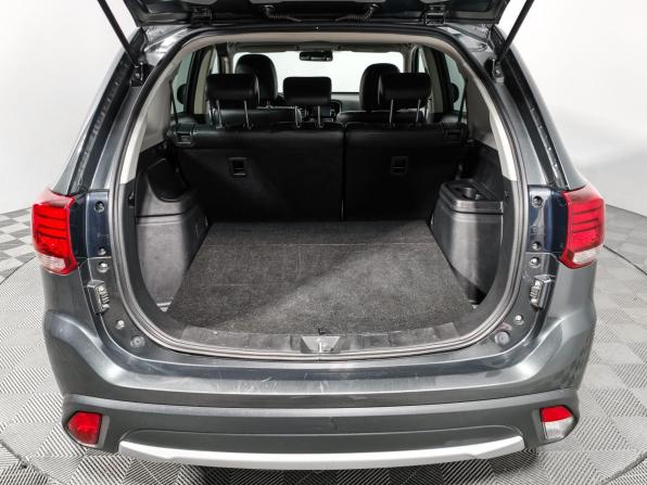 Mitsubishi Outlander III Рестайлинг 2 с пробегом 2016 года, цена 1 850 000 рублей, 127000 км, внедорожник, Автокод Объявления