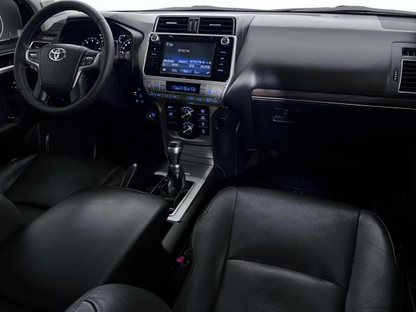 Toyota Land Cruiser Prado 150 Series Рестайлинг 2 с пробегом 2018 года, цена 4 980 000 рублей, 170500 км, внедорожник, Автокод Объявления