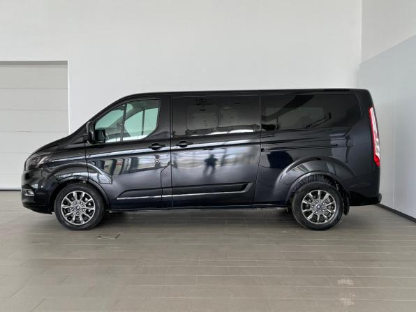 Ford Tourneo Custom I Рестайлинг с пробегом 2019 года, цена 3 250 000 рублей, 208000 км, минивэн, Автокод Объявления