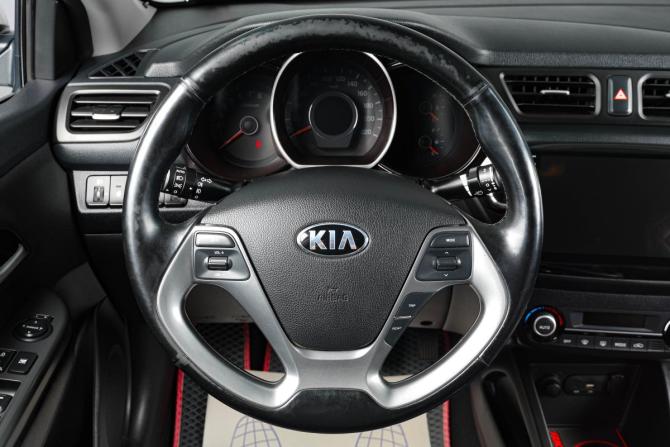 Kia Rio III Рестайлинг с пробегом 2016 года, цена 999 000 рублей, 252000 км, седан, Автокод Объявления